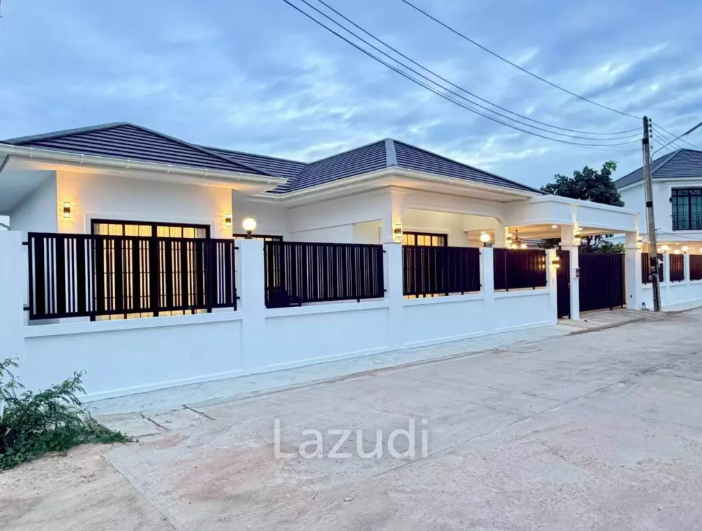 3 Bedroom 3 Bathroom 200 SQ.M. T.W. Garden Hill