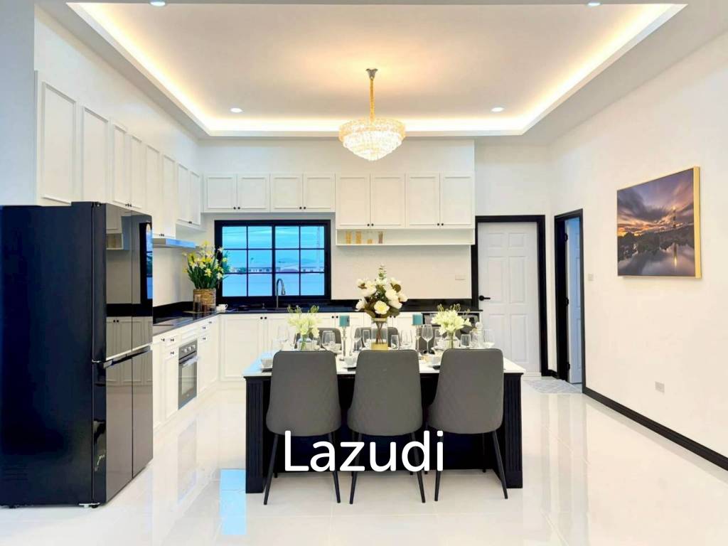 3 Bedroom 3 Bathroom 200 SQ.M. T.W. Garden Hill