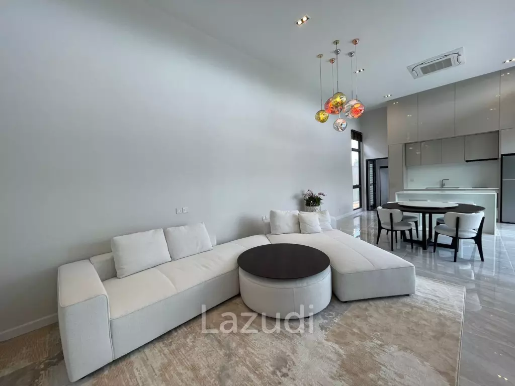 3 Beds 4 Baths 380 SQ.M. The Prospect Pattaya