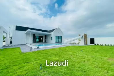 Modern 3-Bedroom Pool Villa near Black Mountain, Hua Hin