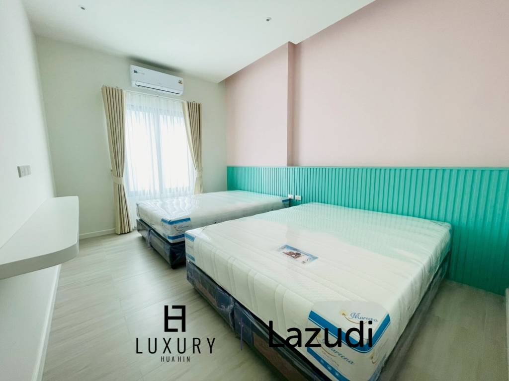 Modern 3-Bedroom Pool Villa near Black Mountain, Hua Hin