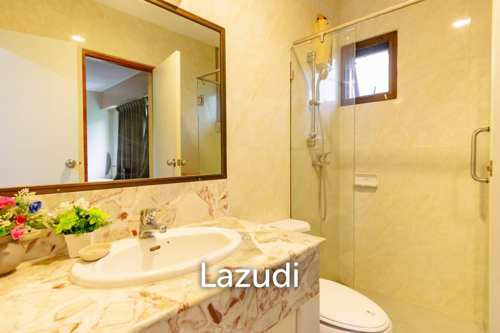 130 ตร.ม 2 เตียง 2 อาบน้ำ คอนโดมิเนียม For ขาย