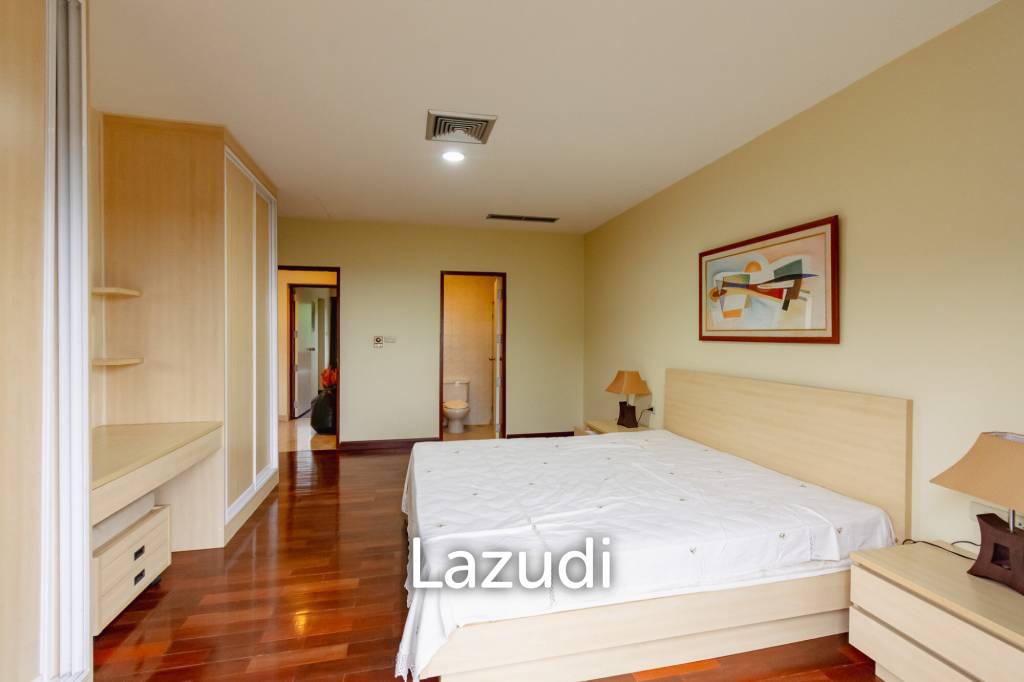 130 ตร.ม 2 เตียง 2 อาบน้ำ คอนโดมิเนียม For ขาย