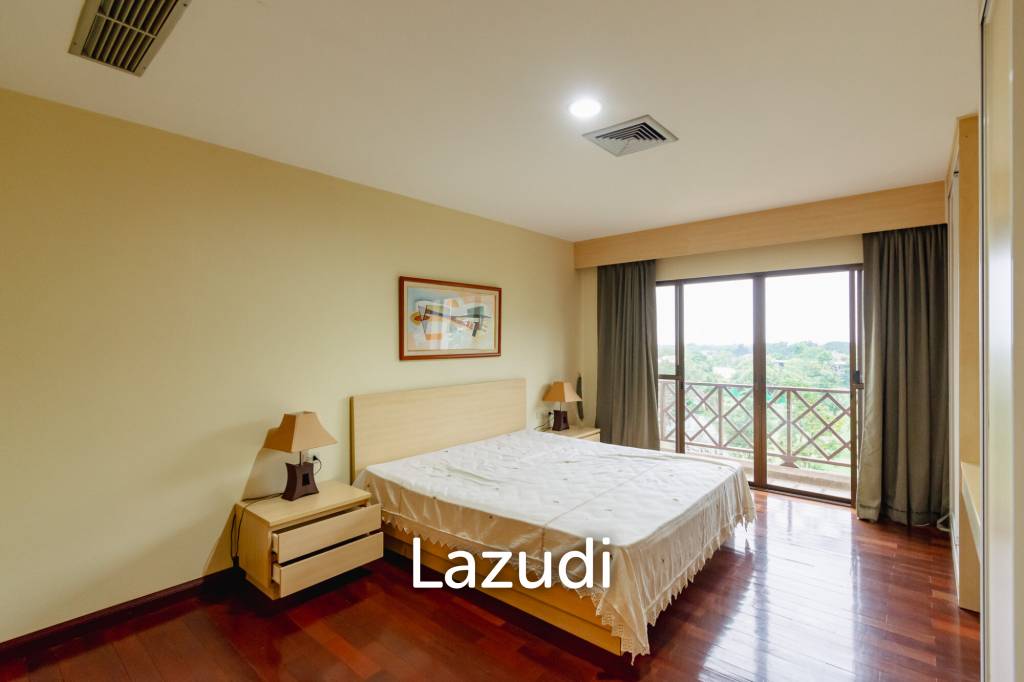 130 ตร.ม 2 เตียง 2 อาบน้ำ คอนโดมิเนียม For ขาย