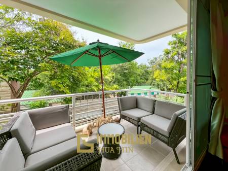 Geräumige 2-Schlafzimmer-Wohnung in Baan San Ploen Hua Hin