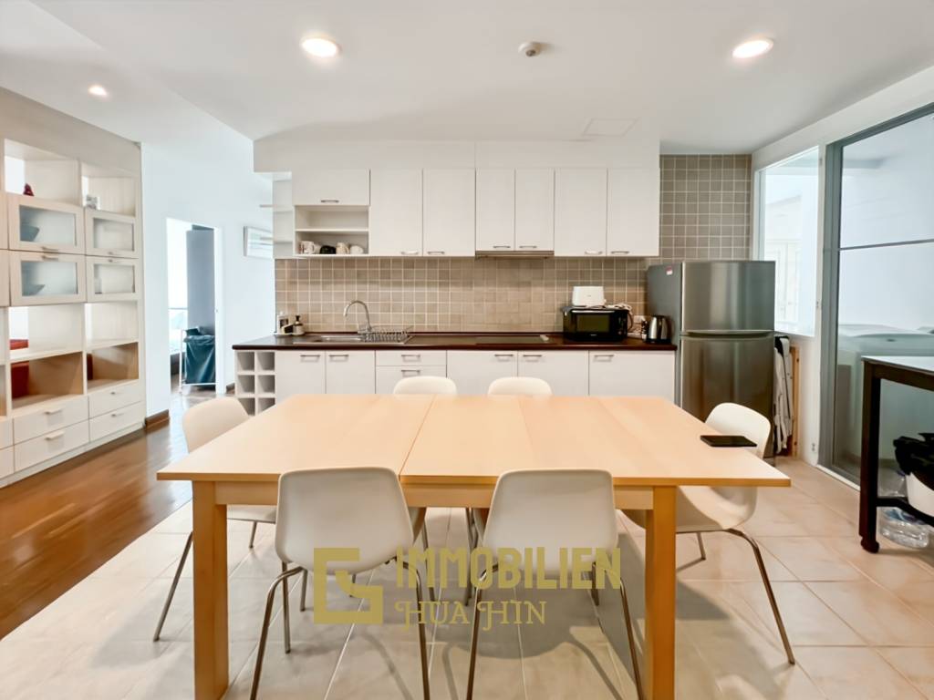 Geräumige 2-Schlafzimmer-Wohnung in Baan San Ploen Hua Hin