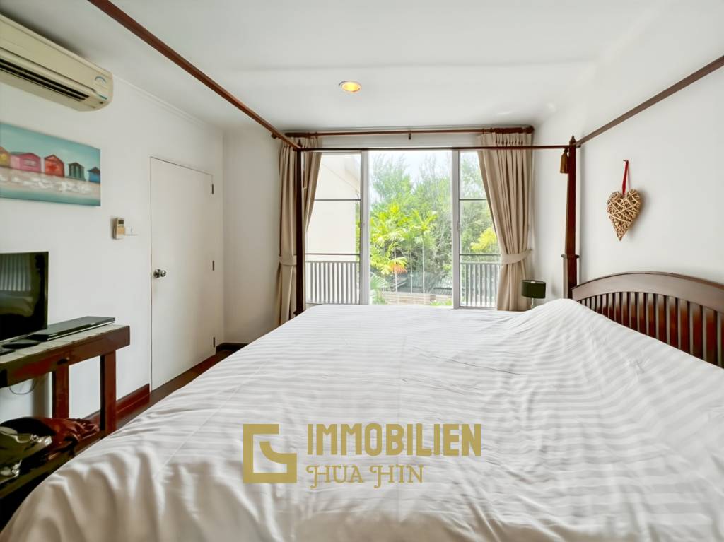 Geräumige 2-Schlafzimmer-Wohnung in Baan San Ploen Hua Hin