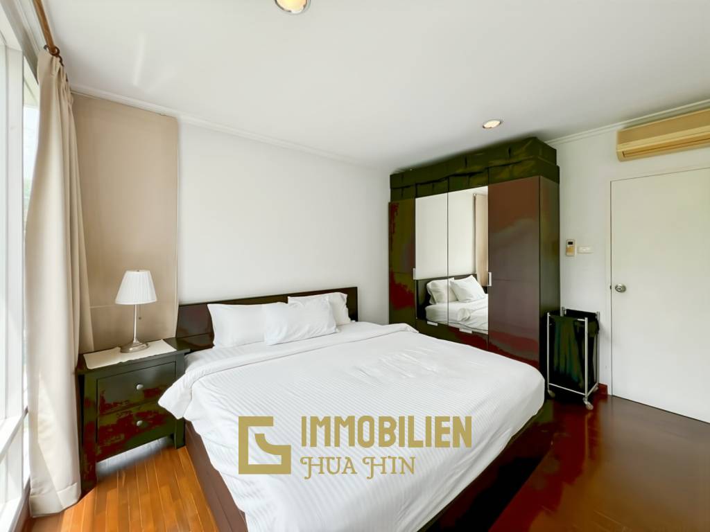 Geräumige 2-Schlafzimmer-Wohnung in Baan San Ploen Hua Hin