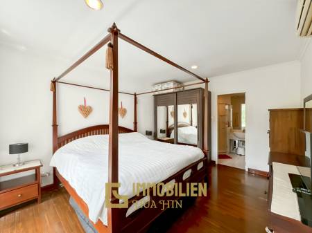 Geräumige 2-Schlafzimmer-Wohnung in Baan San Ploen Hua Hin