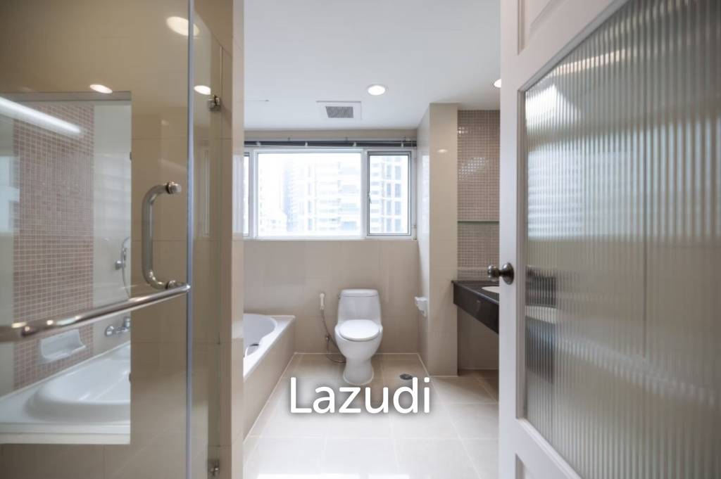 4 Bedroom 4 Bathroom 250 SQ.M The Grand Sethiwan
