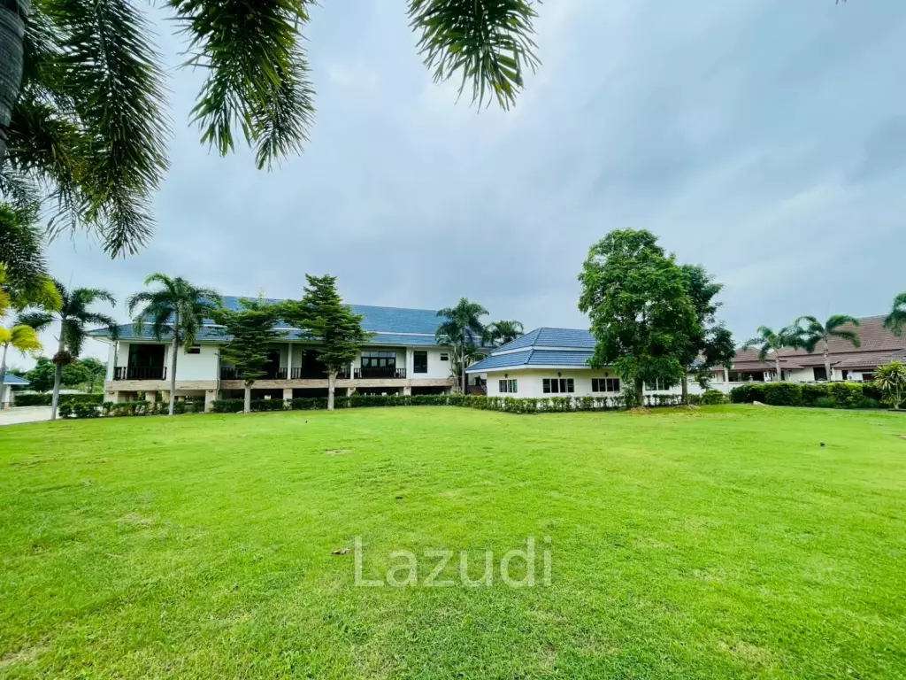 Grand 5-Bedroom Lakefront Pool Villa in Hin Lek Fai, Hua Hin