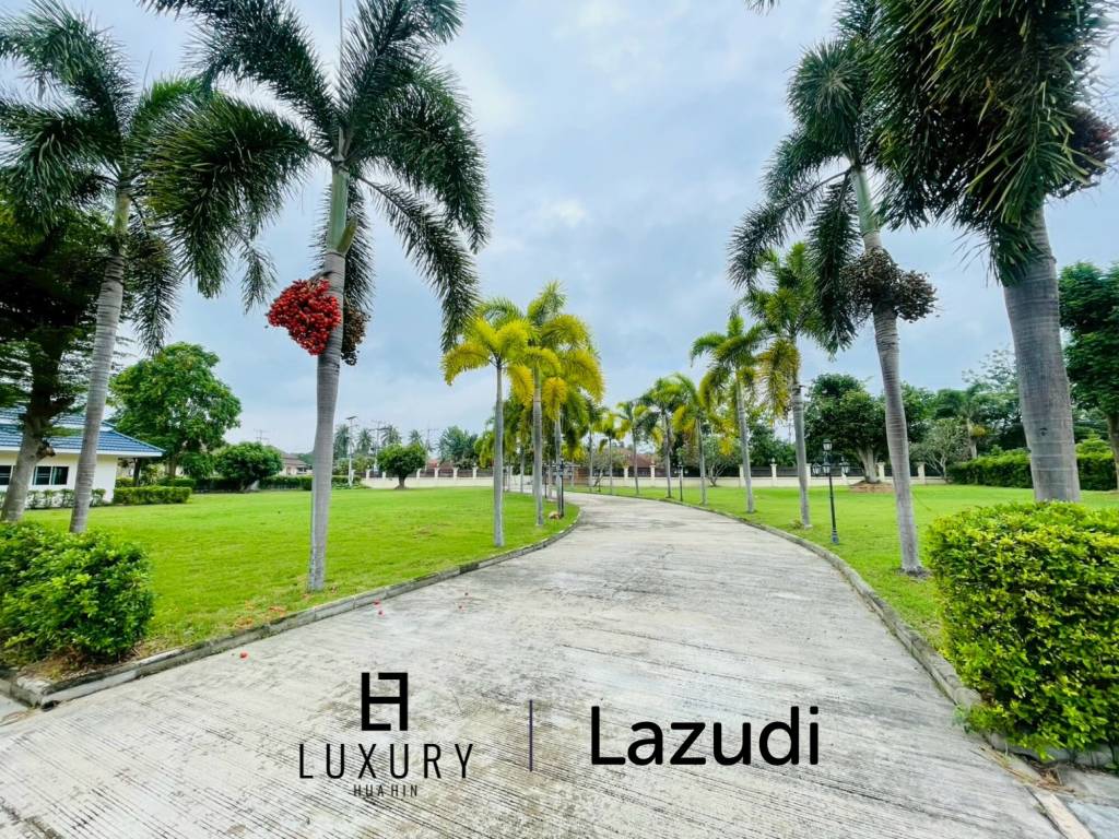 Grand 5-Bedroom Lakefront Pool Villa in Hin Lek Fai, Hua Hin