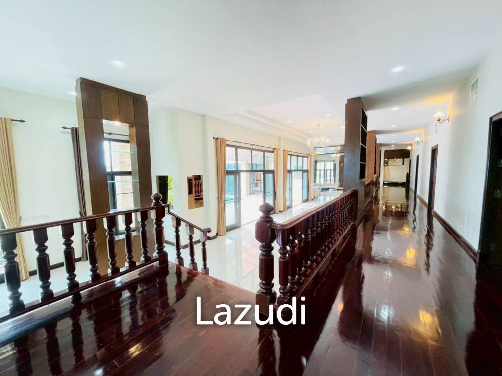Grand 5-Bedroom Lakefront Pool Villa in Hin Lek Fai, Hua Hin