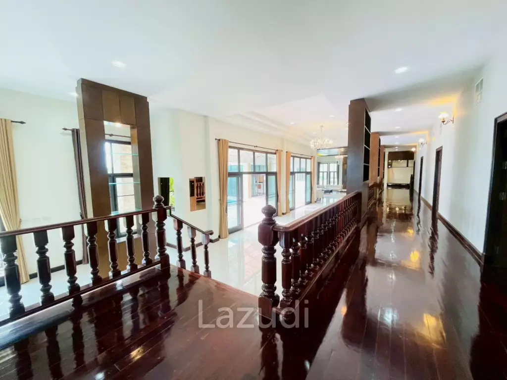 Grand 5-Bedroom Lakefront Pool Villa in Hin Lek Fai, Hua Hin