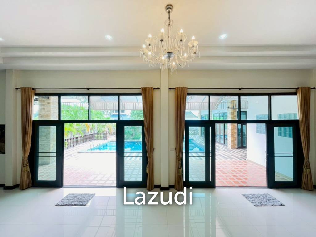 Grand 5-Bedroom Lakefront Pool Villa in Hin Lek Fai, Hua Hin