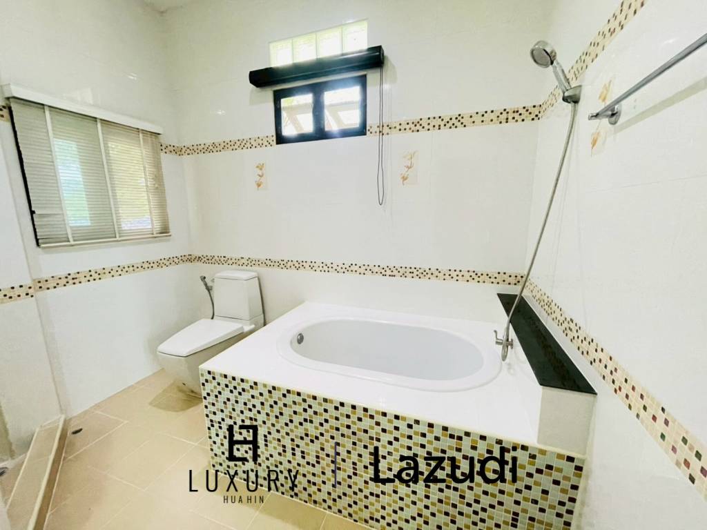 Grand 5-Bedroom Lakefront Pool Villa in Hin Lek Fai, Hua Hin