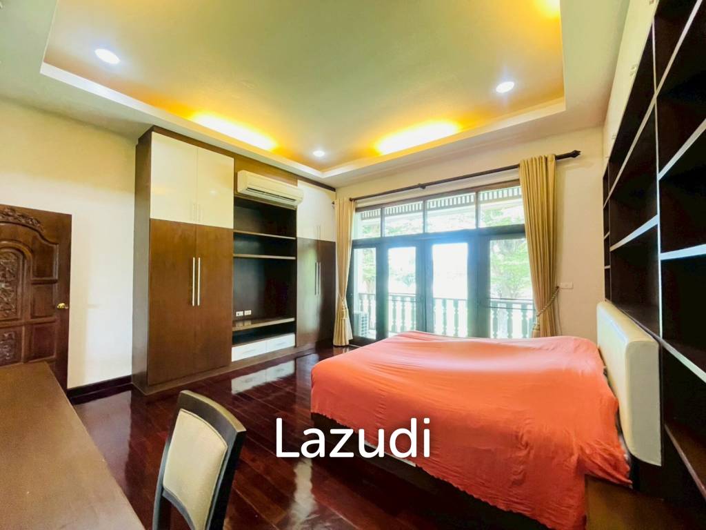 Grand 5-Bedroom Lakefront Pool Villa in Hin Lek Fai, Hua Hin