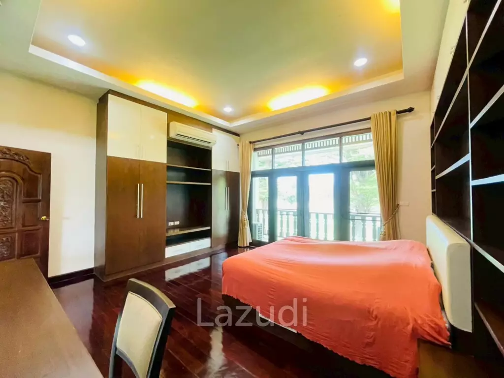 Grand 5-Bedroom Lakefront Pool Villa in Hin Lek Fai, Hua Hin