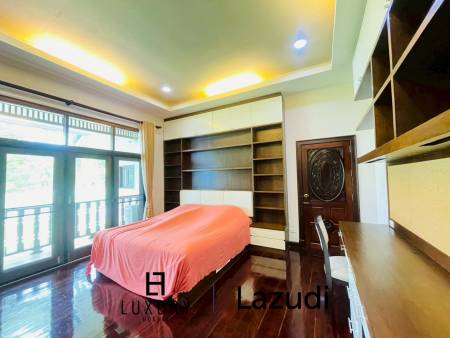 Grand 5-Bedroom Lakefront Pool Villa in Hin Lek Fai, Hua Hin
