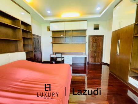 Grand 5-Bedroom Lakefront Pool Villa in Hin Lek Fai, Hua Hin