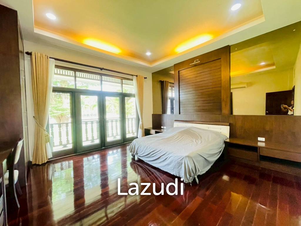 Grand 5-Bedroom Lakefront Pool Villa in Hin Lek Fai, Hua Hin