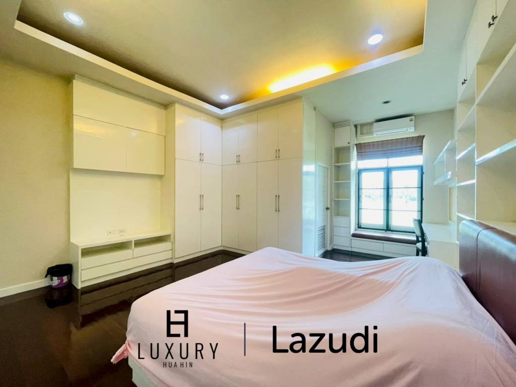 Grand 5-Bedroom Lakefront Pool Villa in Hin Lek Fai, Hua Hin