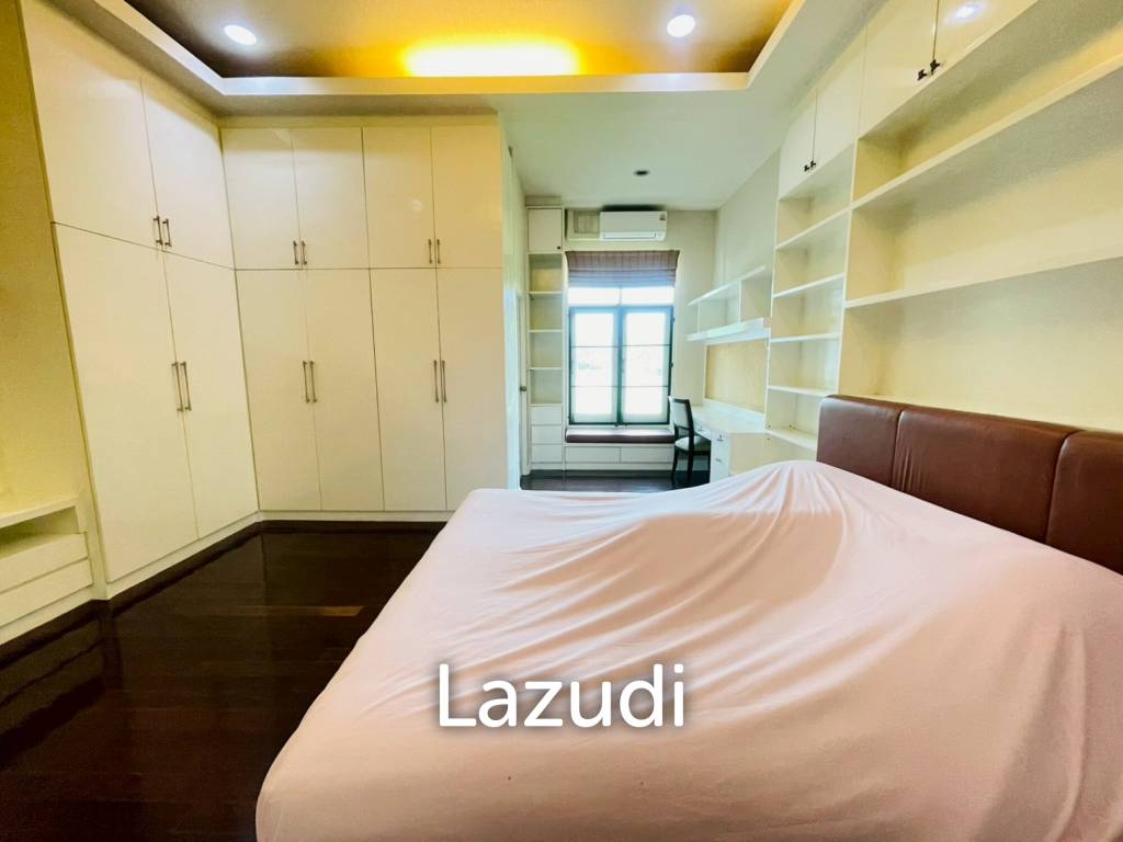 Grand 5-Bedroom Lakefront Pool Villa in Hin Lek Fai, Hua Hin