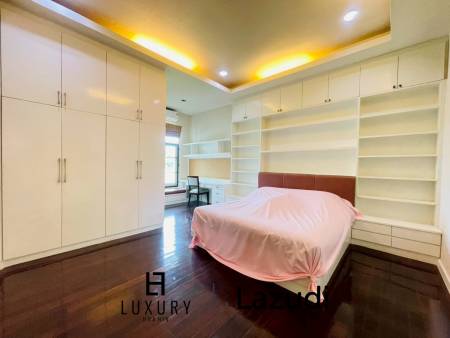 Grand 5-Bedroom Lakefront Pool Villa in Hin Lek Fai, Hua Hin