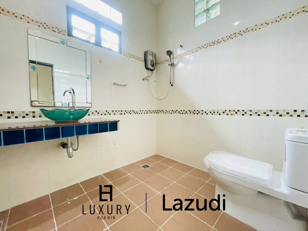 Grand 5-Bedroom Lakefront Pool Villa in Hin Lek Fai, Hua Hin