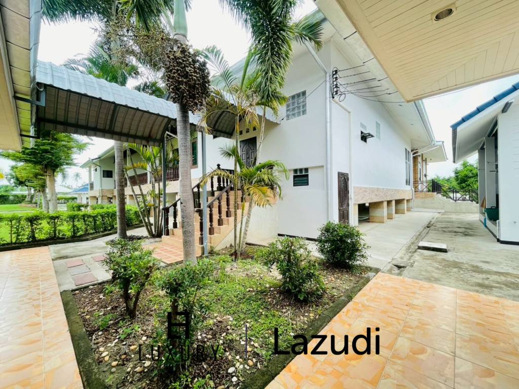 Grand 5-Bedroom Lakefront Pool Villa in Hin Lek Fai, Hua Hin