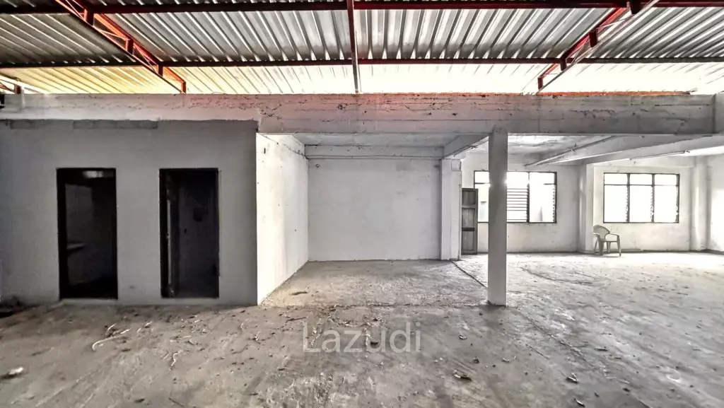 400m2 for suitable for sportsclub  - main Sukhumvit (Udom Suk/Bangna)