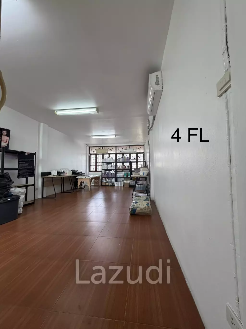 Salon  and Spa Shop for Rent | 4-Storey Thonglor Area