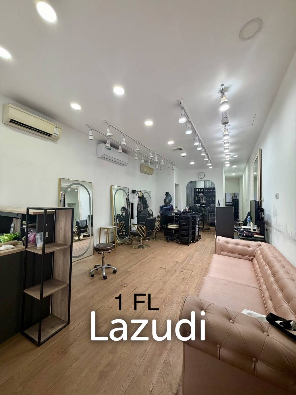Salon  and Spa Shop for Rent | 4-Storey Thonglor Area