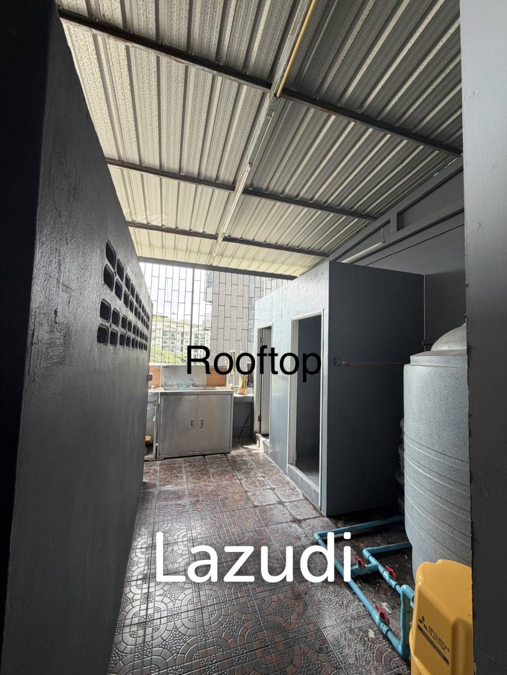 Salon  and Spa Shop for Rent | 4-Storey Thonglor Area
