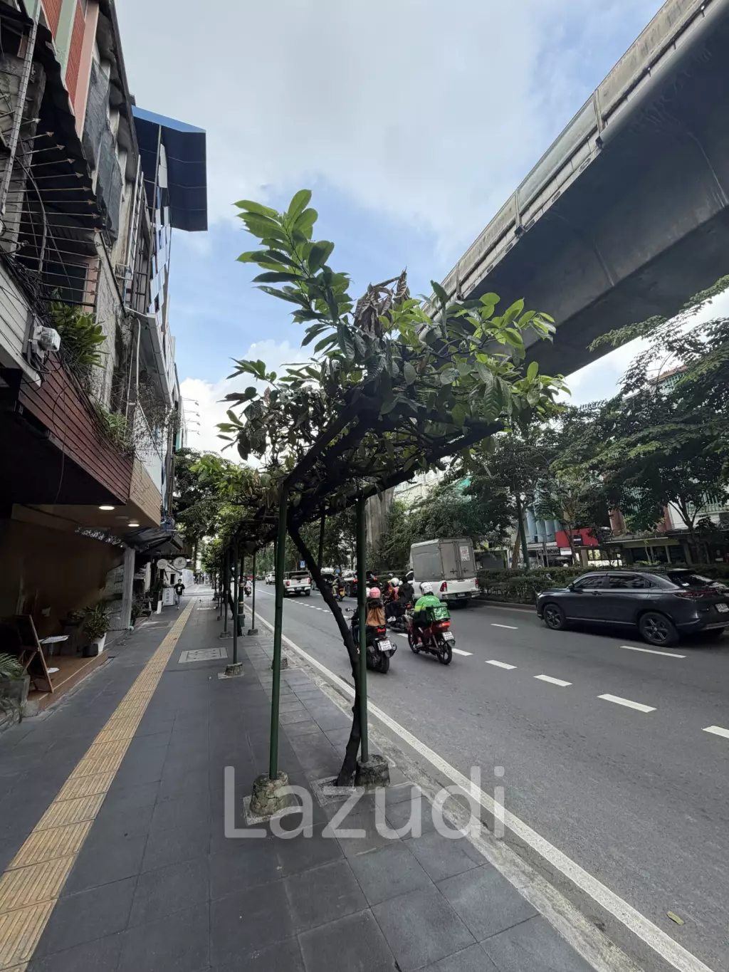 Salon  and Spa Shop for Rent | 4-Storey Thonglor Area
