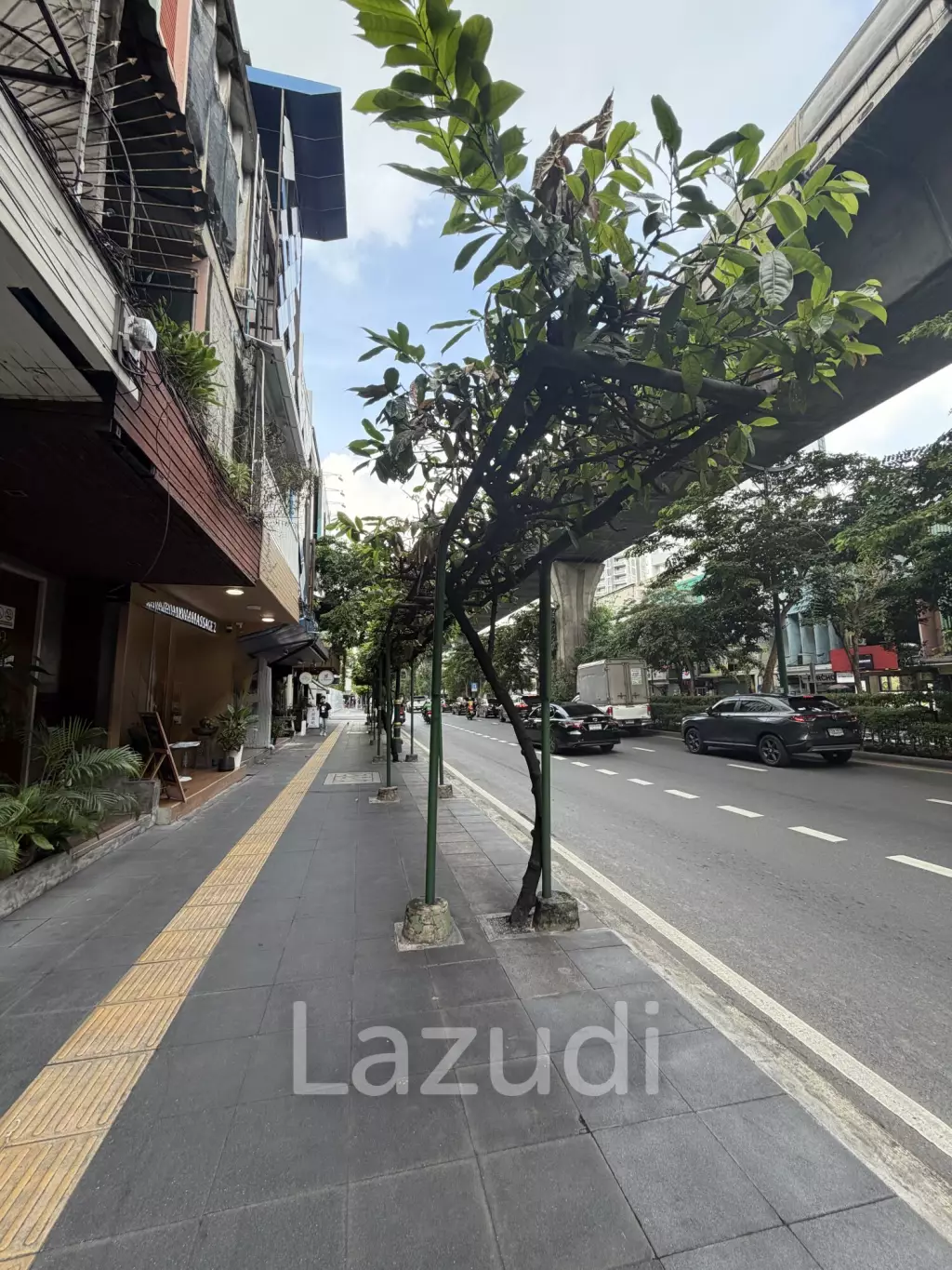 Salon  and Spa Shop for Rent | 4-Storey Thonglor Area