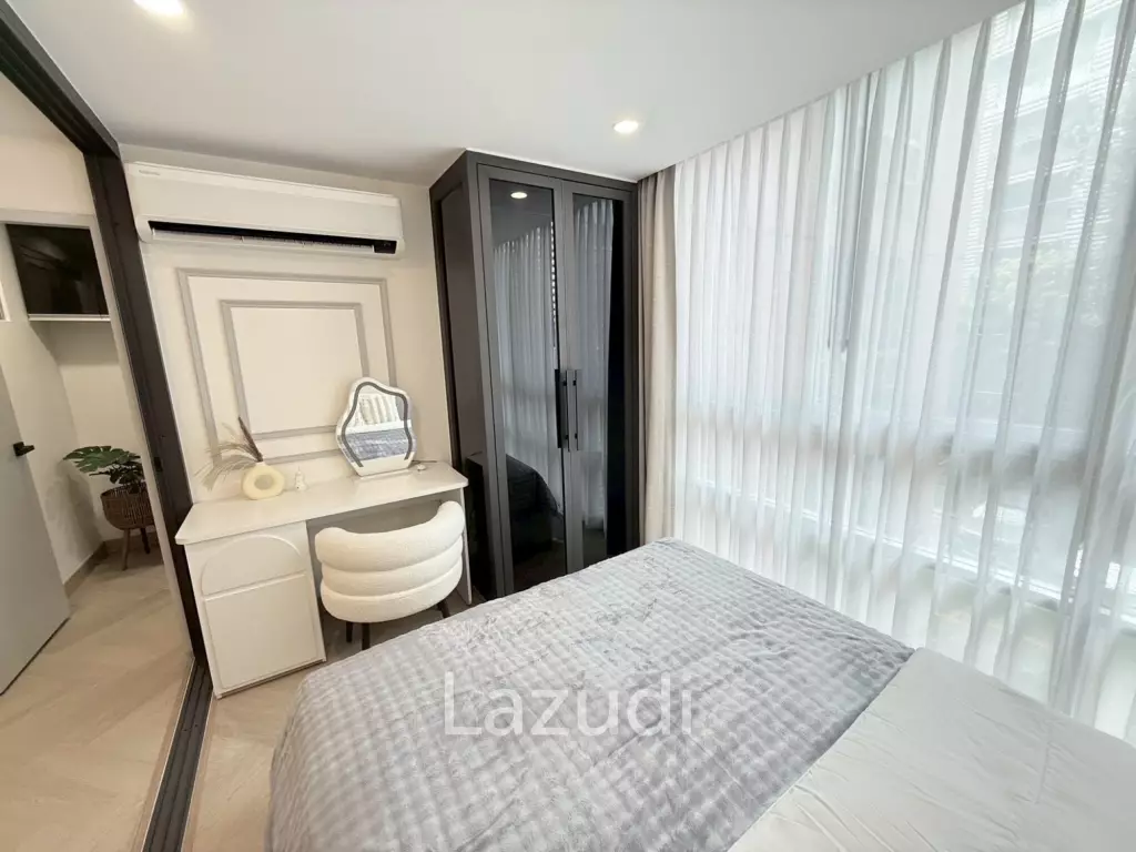 New renovated condo 1 bed 1 bath 33 SQ.M The Kris 5 Ratchada 17