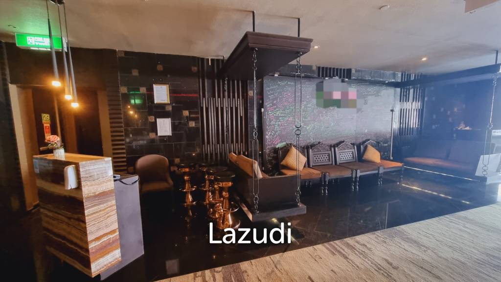 Turnkey Rooftop Restaurant and Bar Beside EmQuartier in Global 4-star Hotel - Fully Equipped, Prime Sukhumvit Location