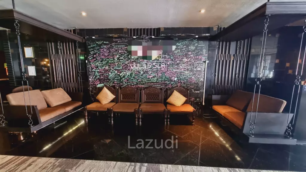 Turnkey Rooftop Restaurant and Bar Beside EmQuartier in Global 4-star Hotel - Fully Equipped, Prime Sukhumvit Location