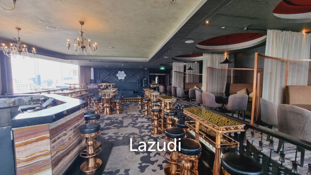 Turnkey Rooftop Restaurant and Bar Beside EmQuartier in Global 4-star Hotel - Fully Equipped, Prime Sukhumvit Location