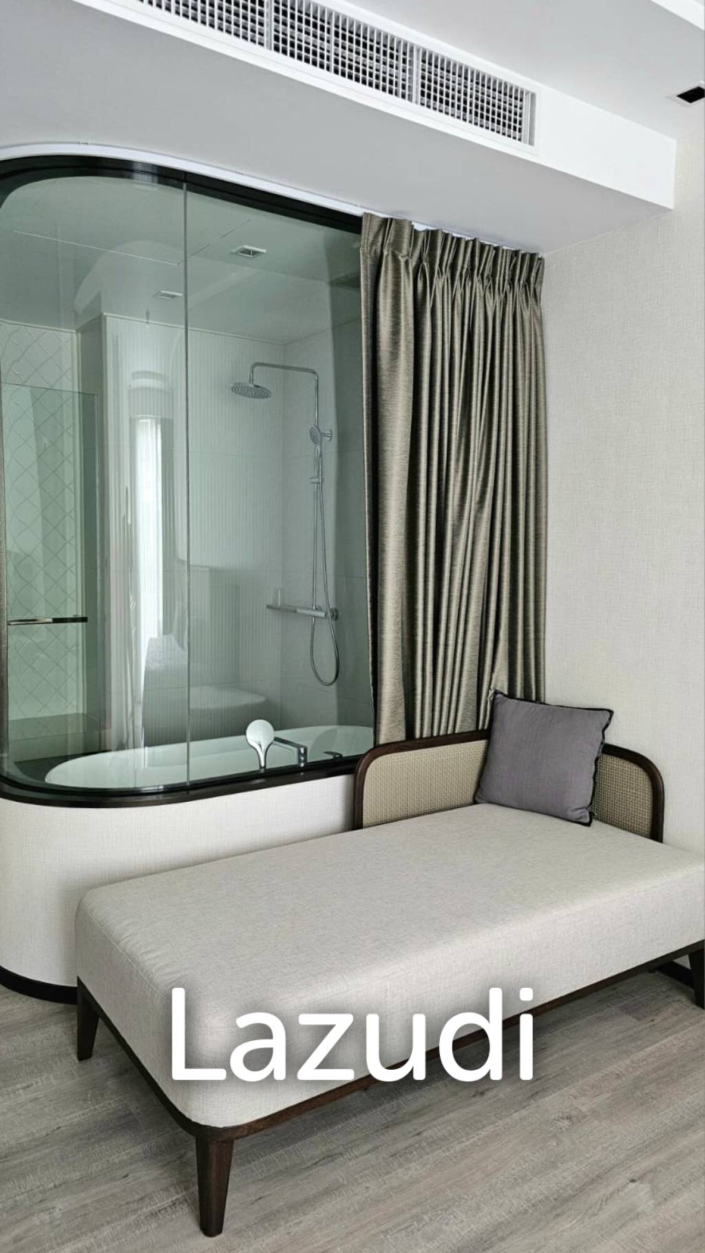 Beach front condo: Intercontinental Residence: 1 Bedroom Garden view