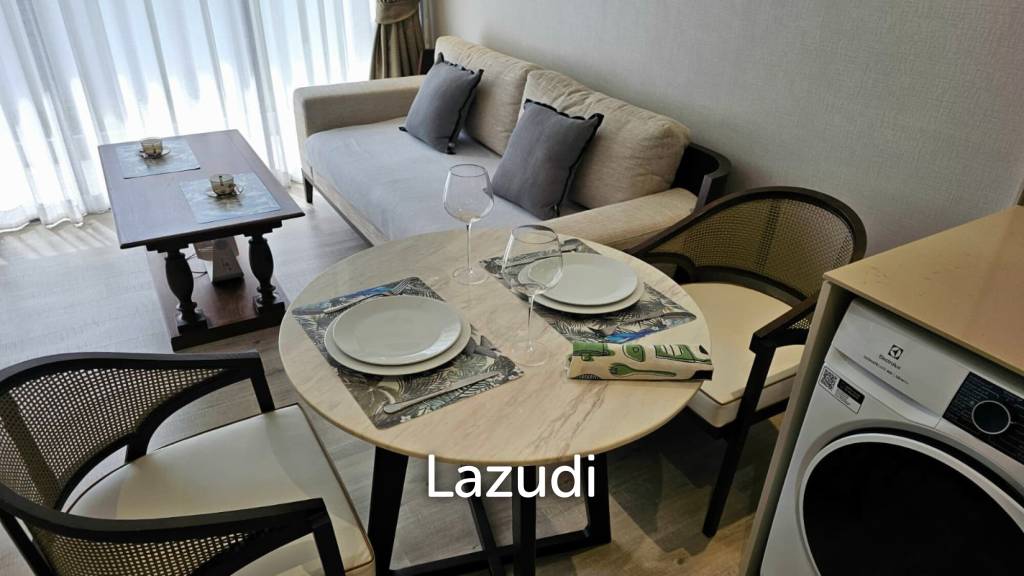 Beach front condo: Intercontinental Residence: 1 Bedroom Garden view