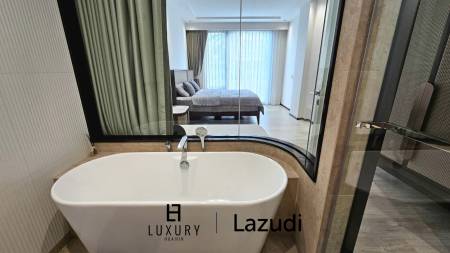 Beach front condo: Intercontinental Residence: 1 Bedroom Garden view