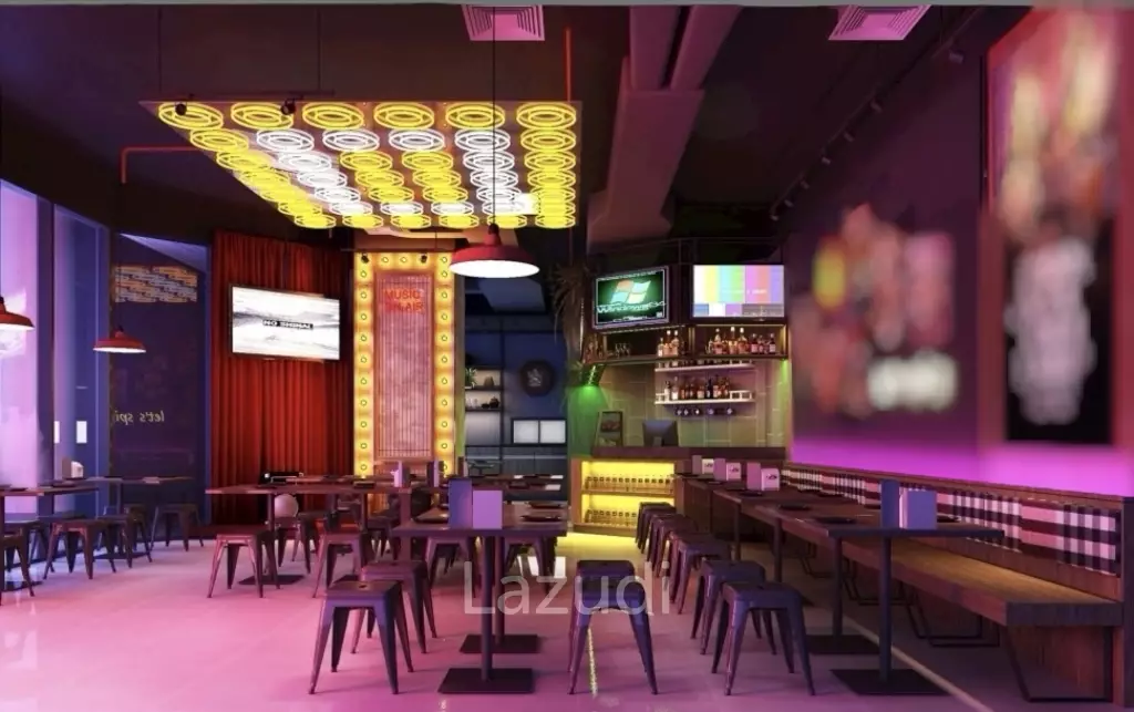 Prime Retail Space in Bang Rak Near BTS Station