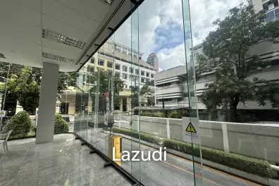 Modern Unfurnished Retail Space on Soi Convent