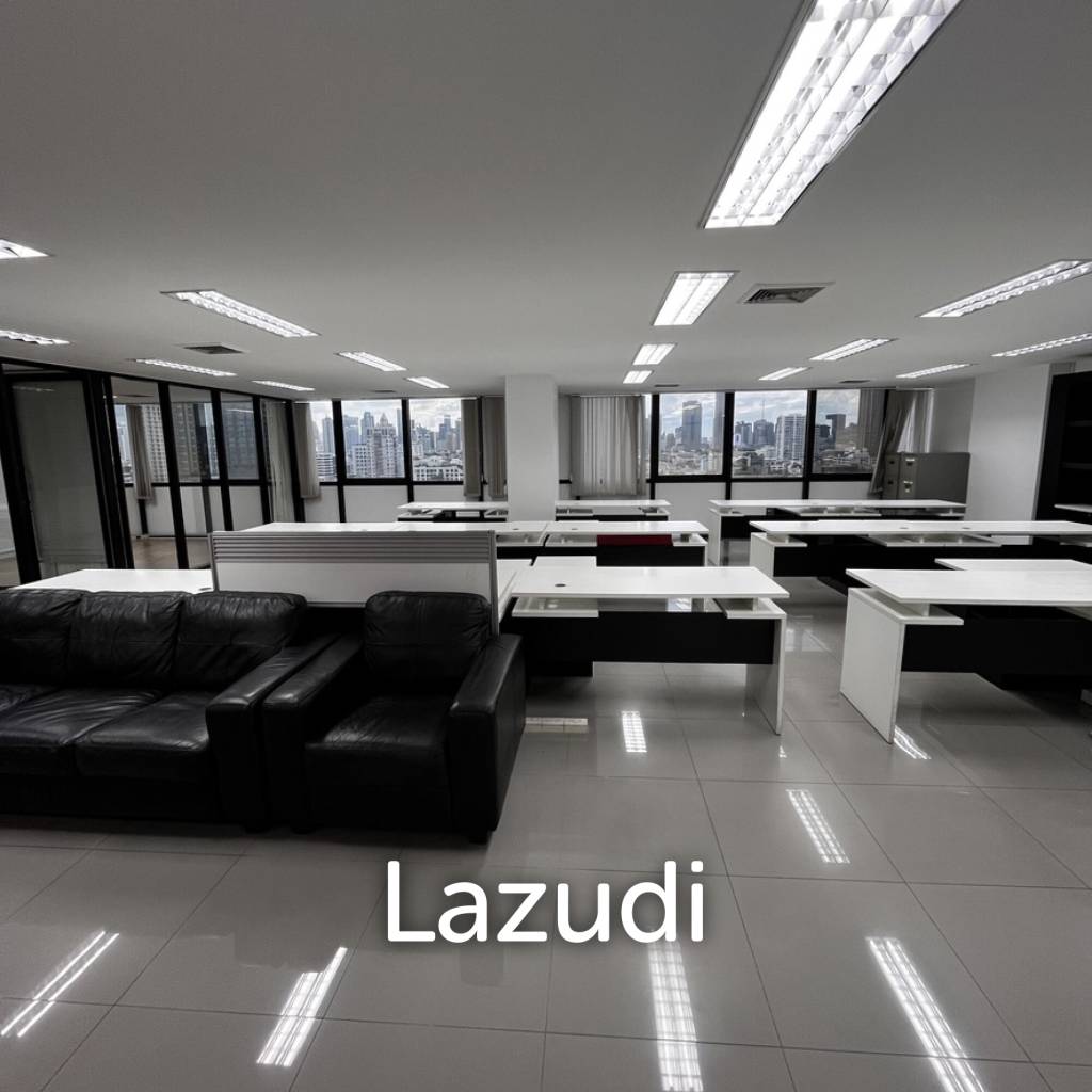 Modern Furnished Office Space in Khlong Tan Nuea Bangkok