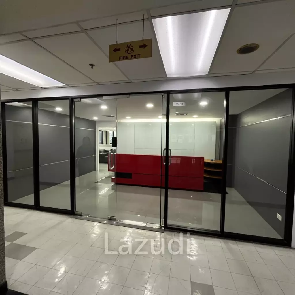 Modern Furnished Office Space in Khlong Tan Nuea Bangkok