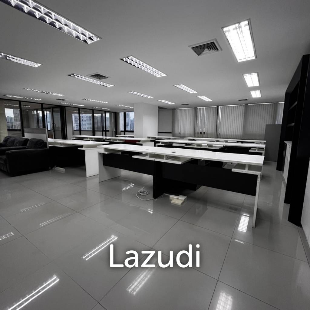 Modern Furnished Office Space in Khlong Tan Nuea Bangkok