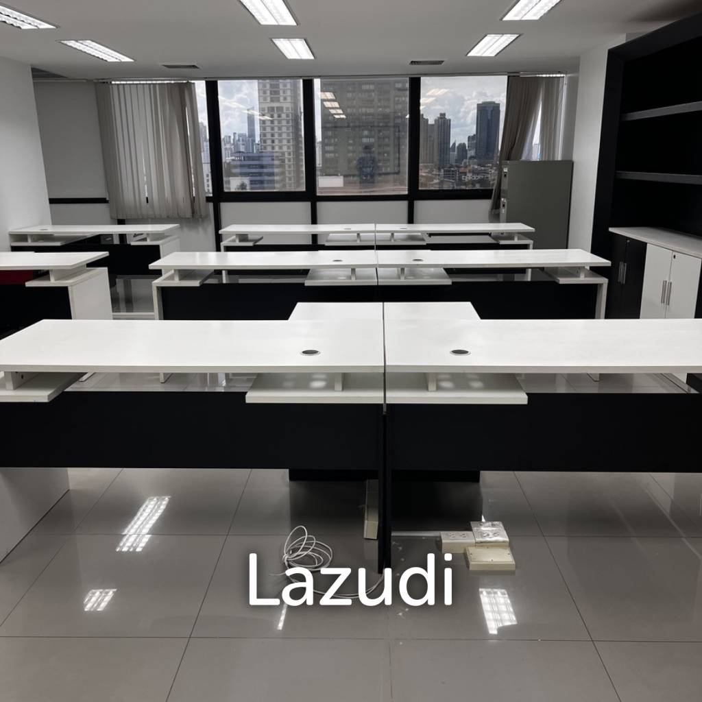 Modern Furnished Office Space in Khlong Tan Nuea Bangkok