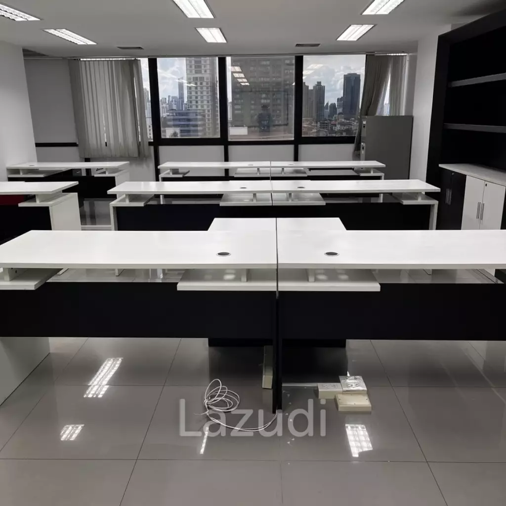 Modern Furnished Office Space in Khlong Tan Nuea Bangkok